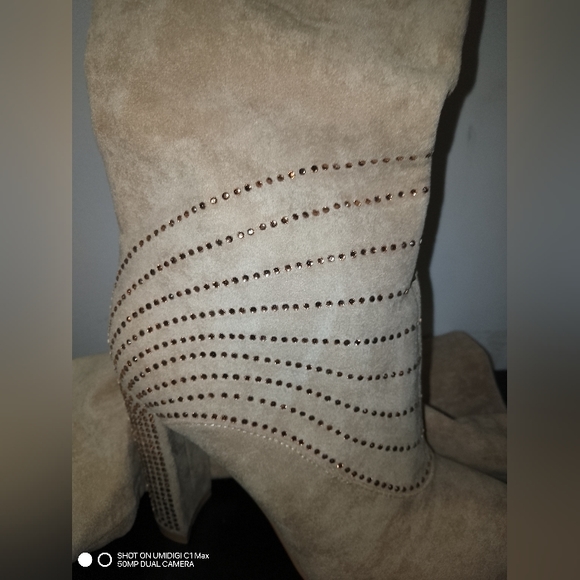 Rhinestones boots - Picture 3 of 6